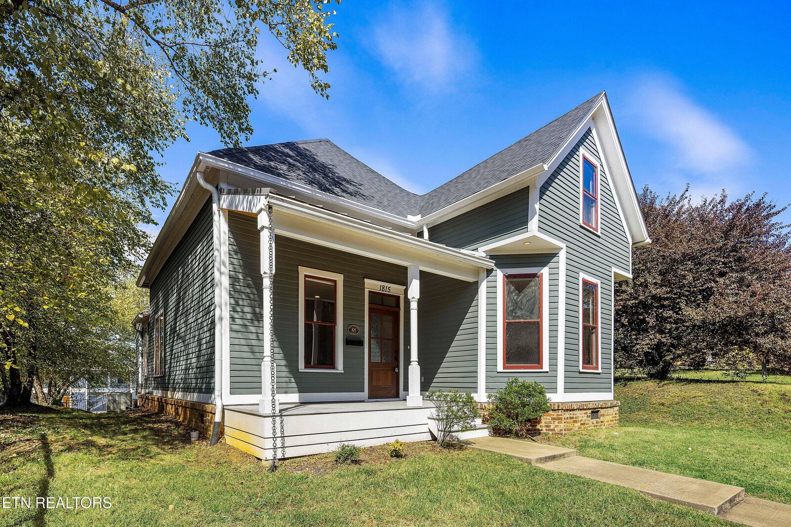 Property Photo: 1815 Highland Avenue TN 37916