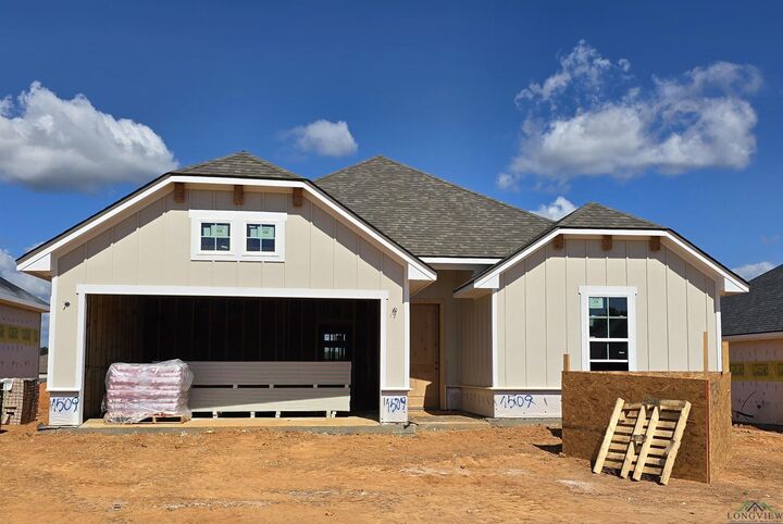 1509 Grace Acres Lane  Longview TX 75605 photo