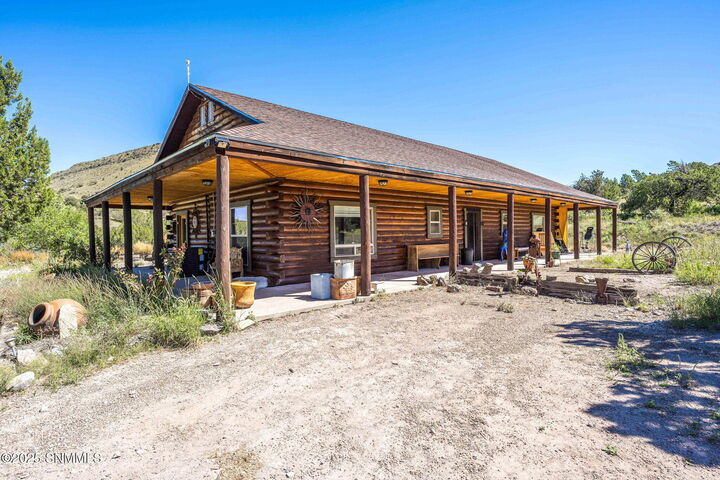 Property Photo:  5 Tulpia Trail  NM 88042 