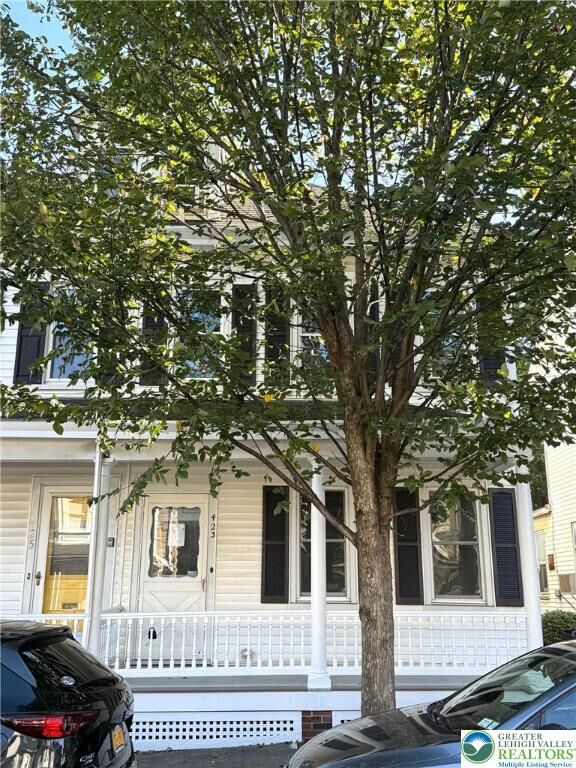 Property Photo: 423 McCartney Street PA 18042