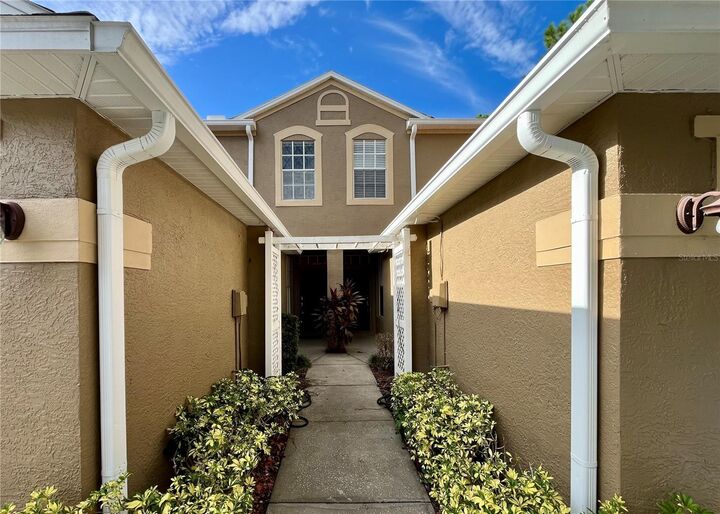 Property Photo: 18805 Duquesne Drive FL 33647