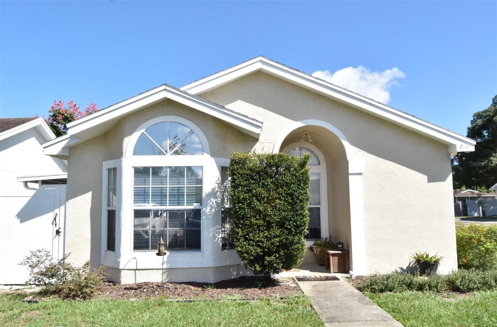 Property Photo:  314 San Gabriel Street  FL 32708