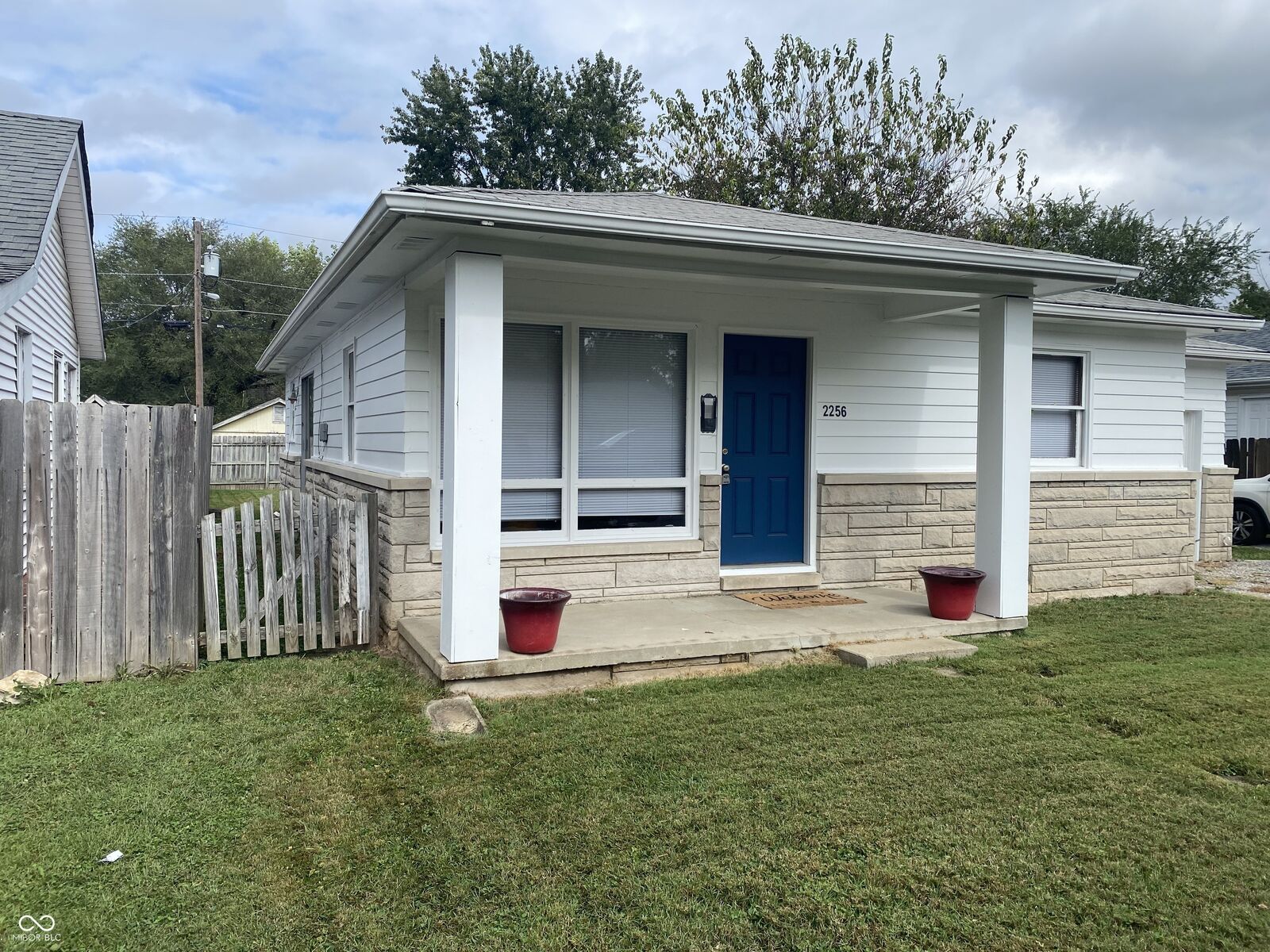 Property Photo: 2256 McKinley Avenue IN 47201