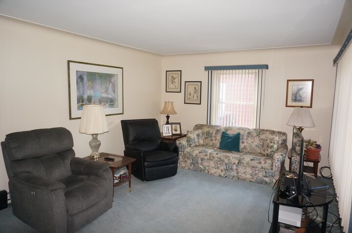 Property Photo: 8134 Lillian MI 48015