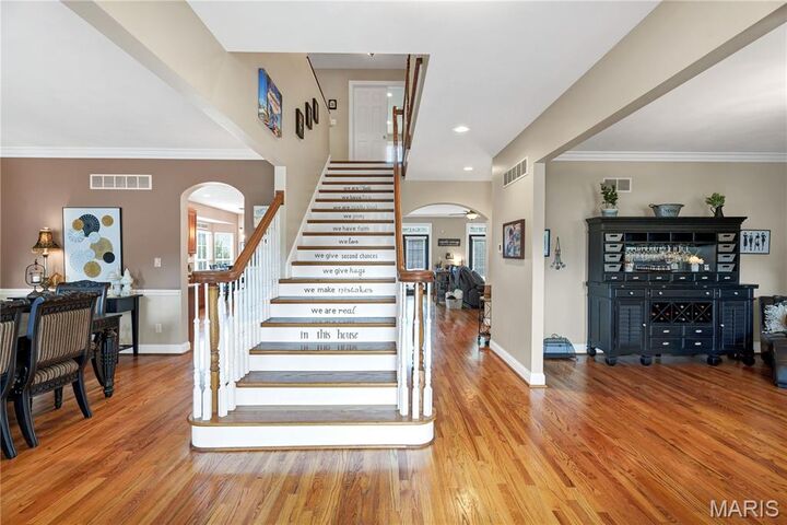 Property Photo:  930 Evans Avenue  MO 63122 