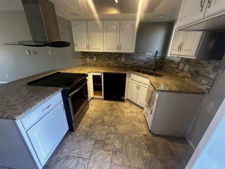 Property Photo:  1609 16th St A  WI 54241