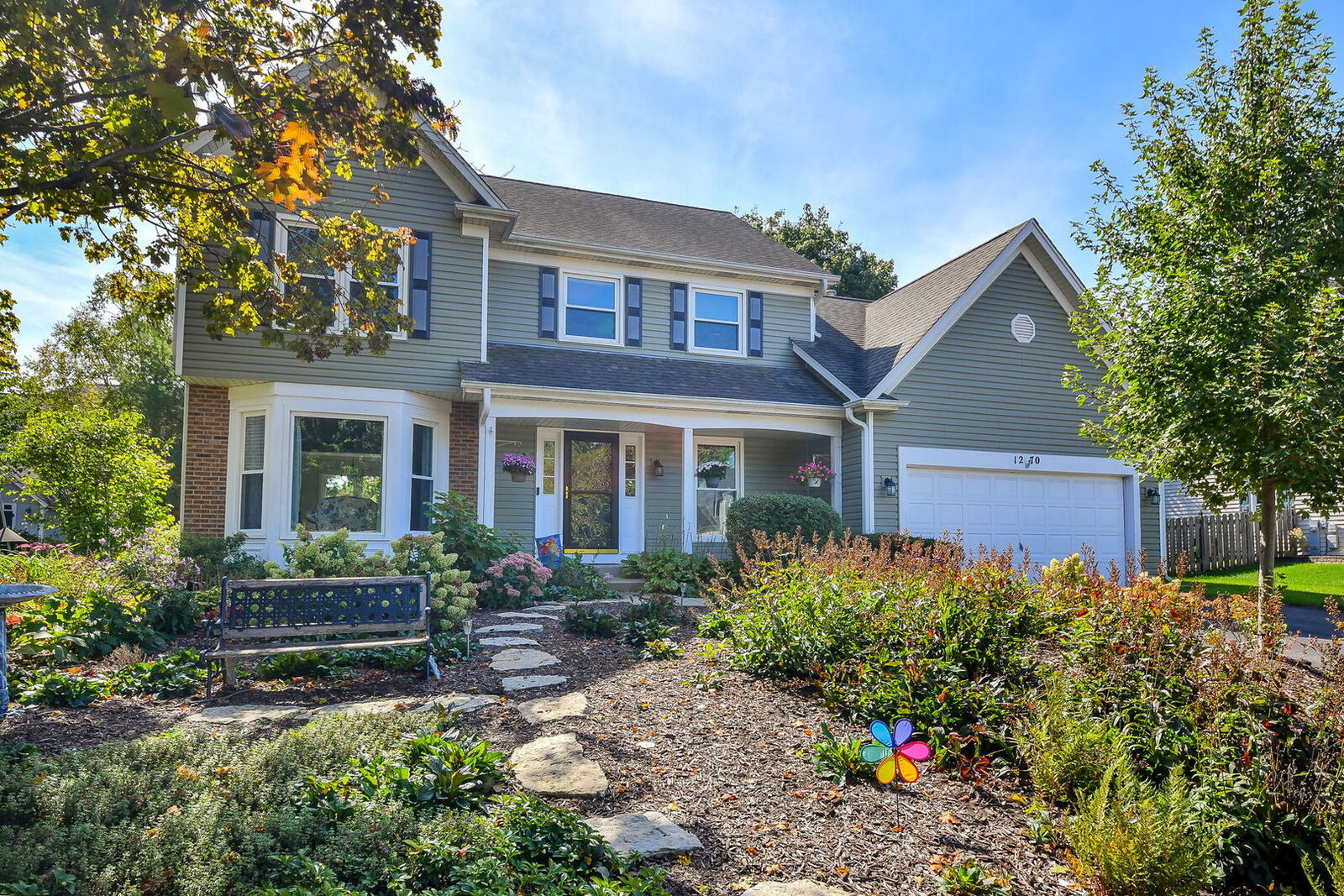 Property Photo: 1270 North Avenue IL 60510