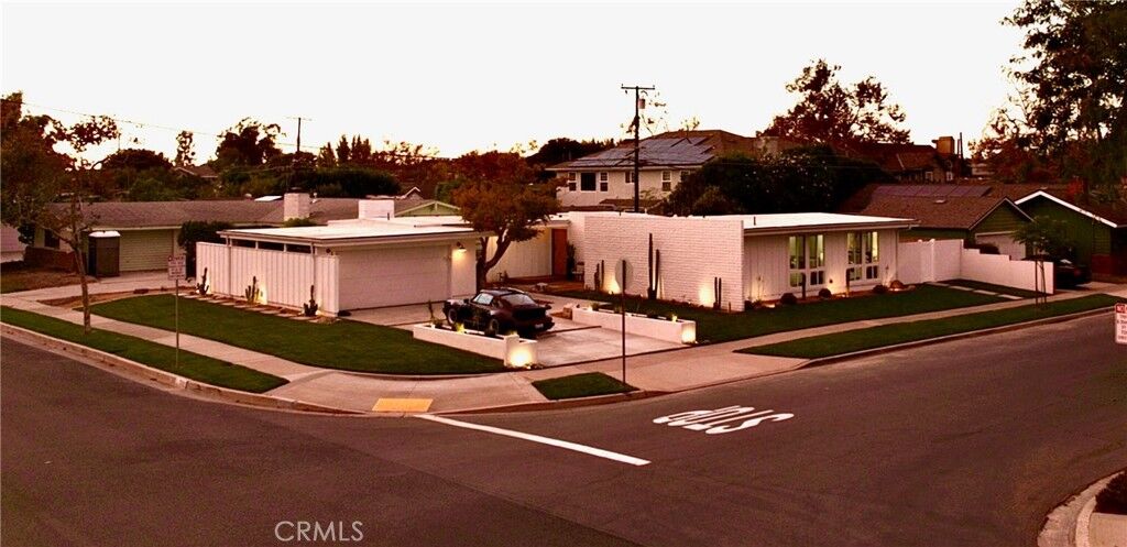 Property Photo: 3391 Rossmoor Way CA 90720
