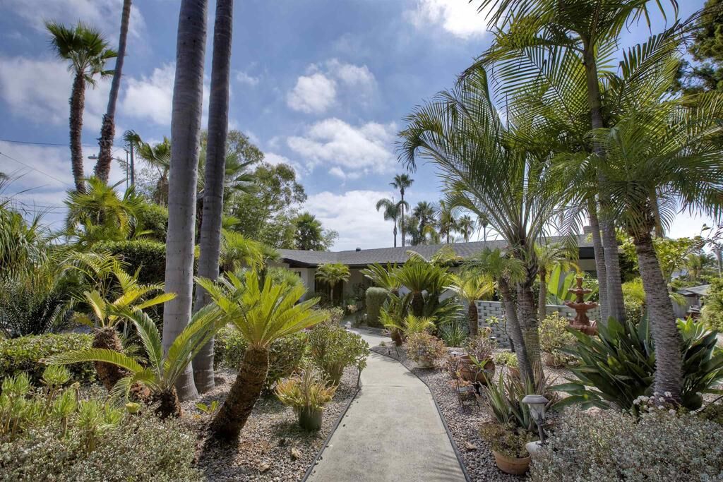 Property Photo: 1773 Ivy Road CA 92054