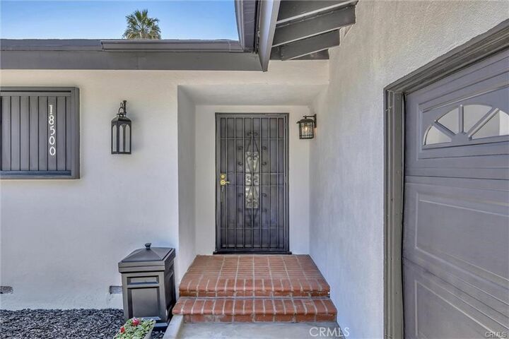 Property Photo:  18500 Celtic St  CA 91326 