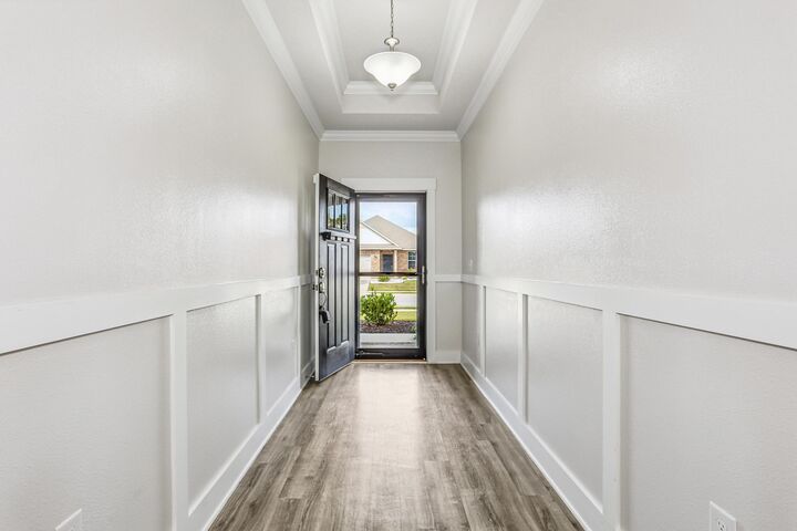 Property Photo:  6315 Ruskin Court  FL 32563 