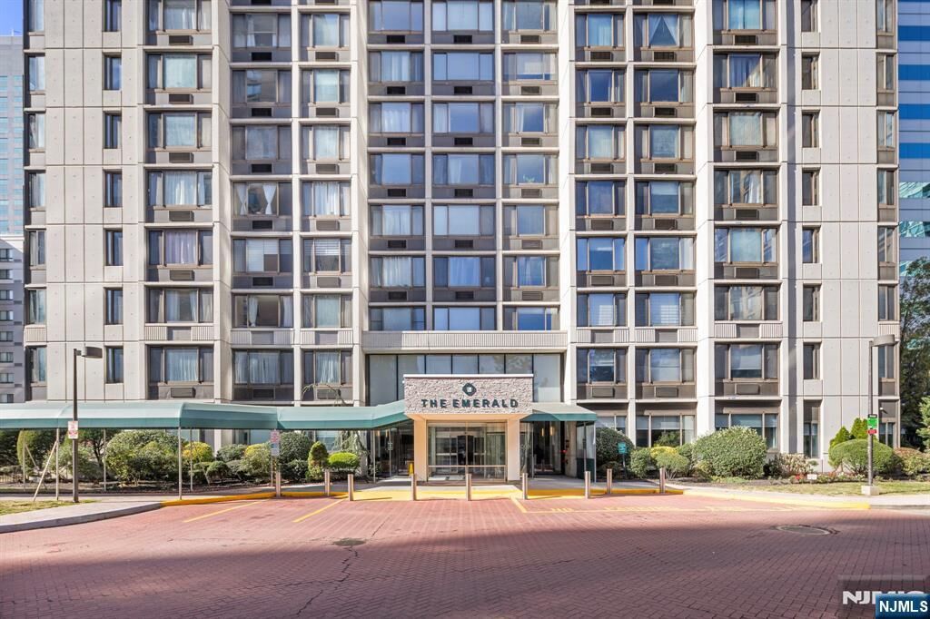 Property Photo:  45 S River Drive 3114  NJ 07310 