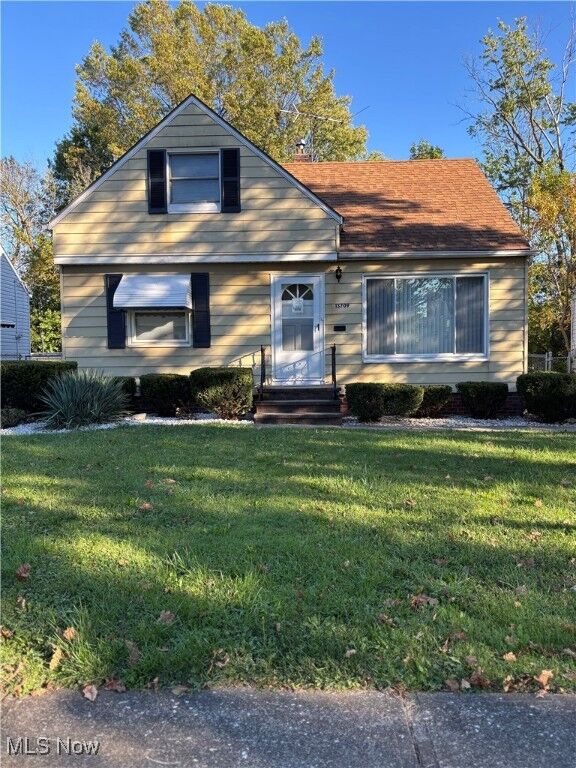 Property Photo:  13709 Oak Park Boulevard  OH 44125 