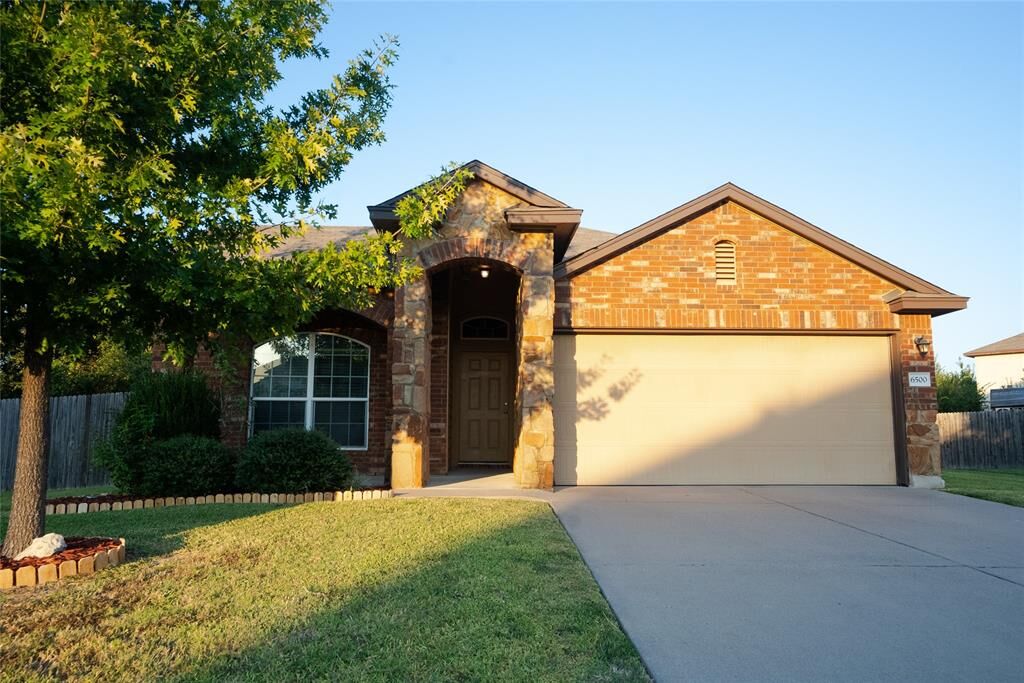 Property Photo:  6500 La Sol Lane  TX 76712 