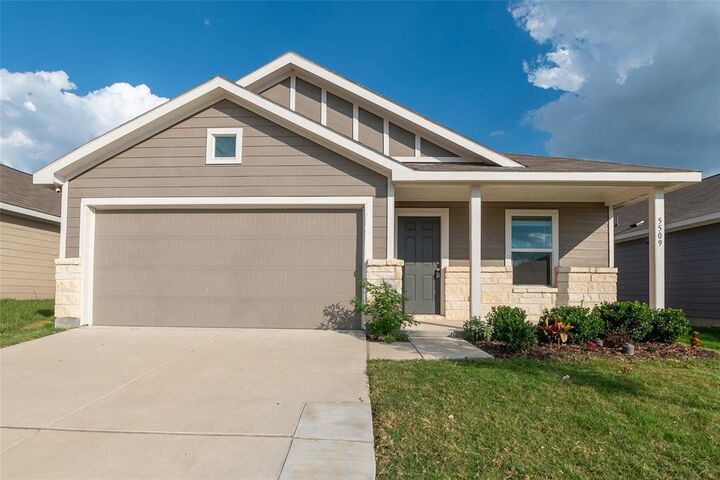 Property Photo: 5509 Timber Point Drive TX 75407