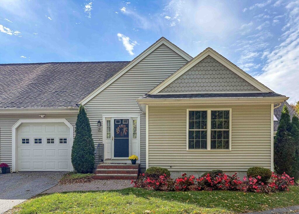 Property Photo: 31 Enaya Circle 47 MA 01606