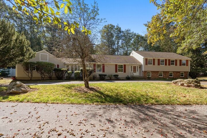 91 Glen St  Natick MA 01760 photo