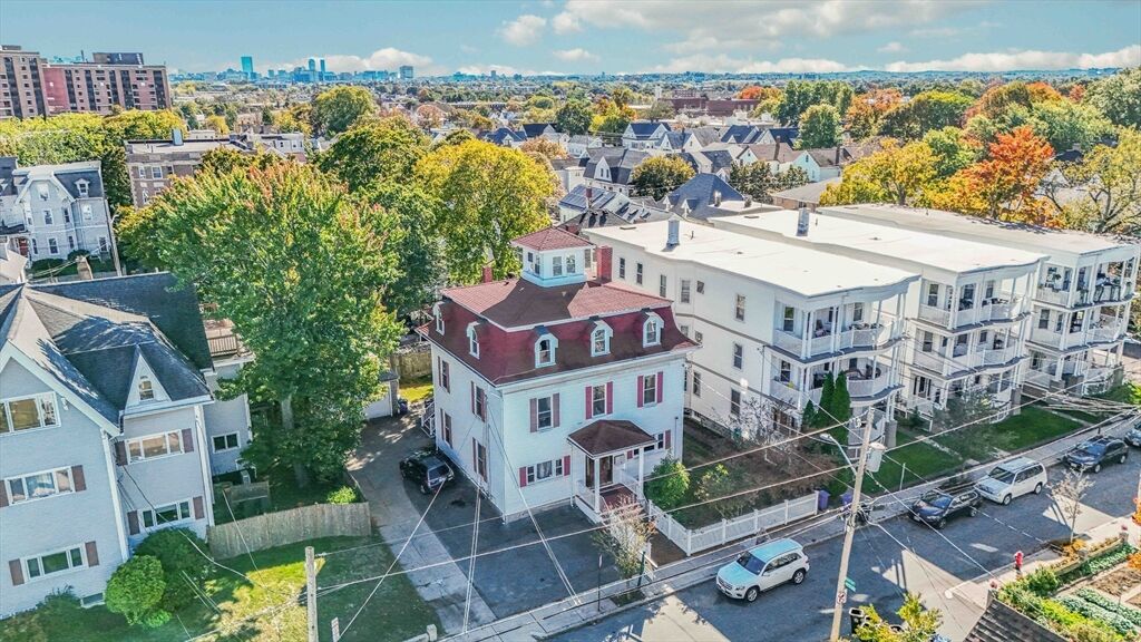 Property Photo:  20 Rockland Ave 3  MA 02148 