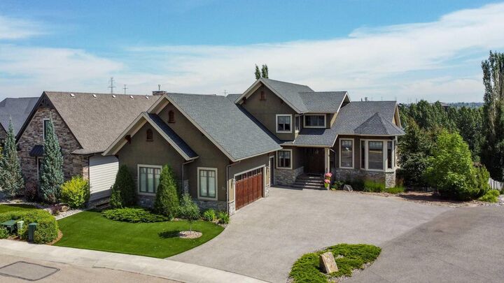 51 Bannerman Close  Red Deer AB T4G 1Y4 photo