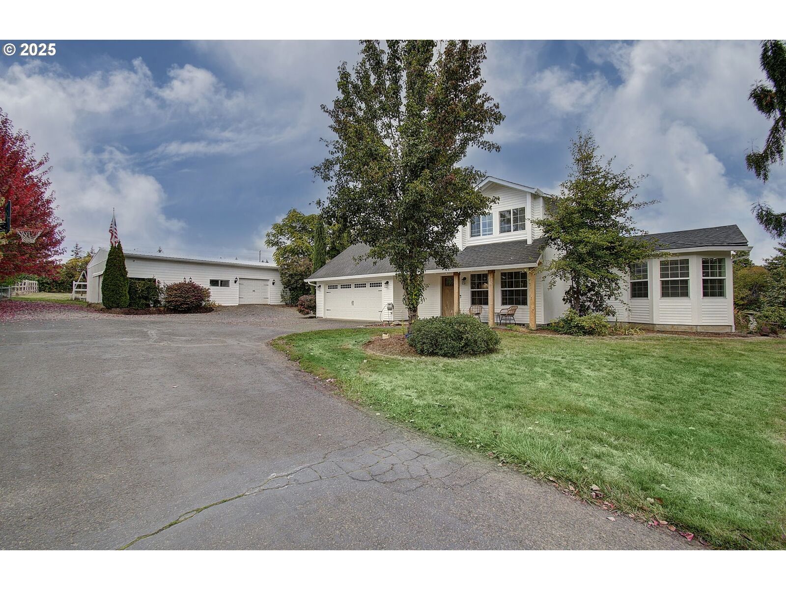 Property Photo: 18717 NE 208th Ct WA 98606