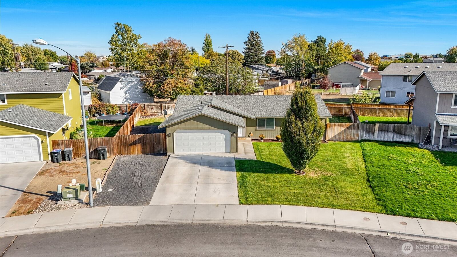 Property Photo:  1629 S Skyline Drive  WA 98837