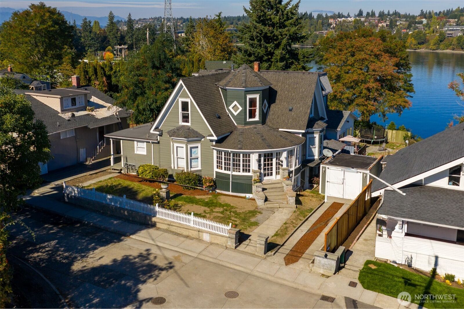 Property Photo: 114 11th St Pl WA 98337