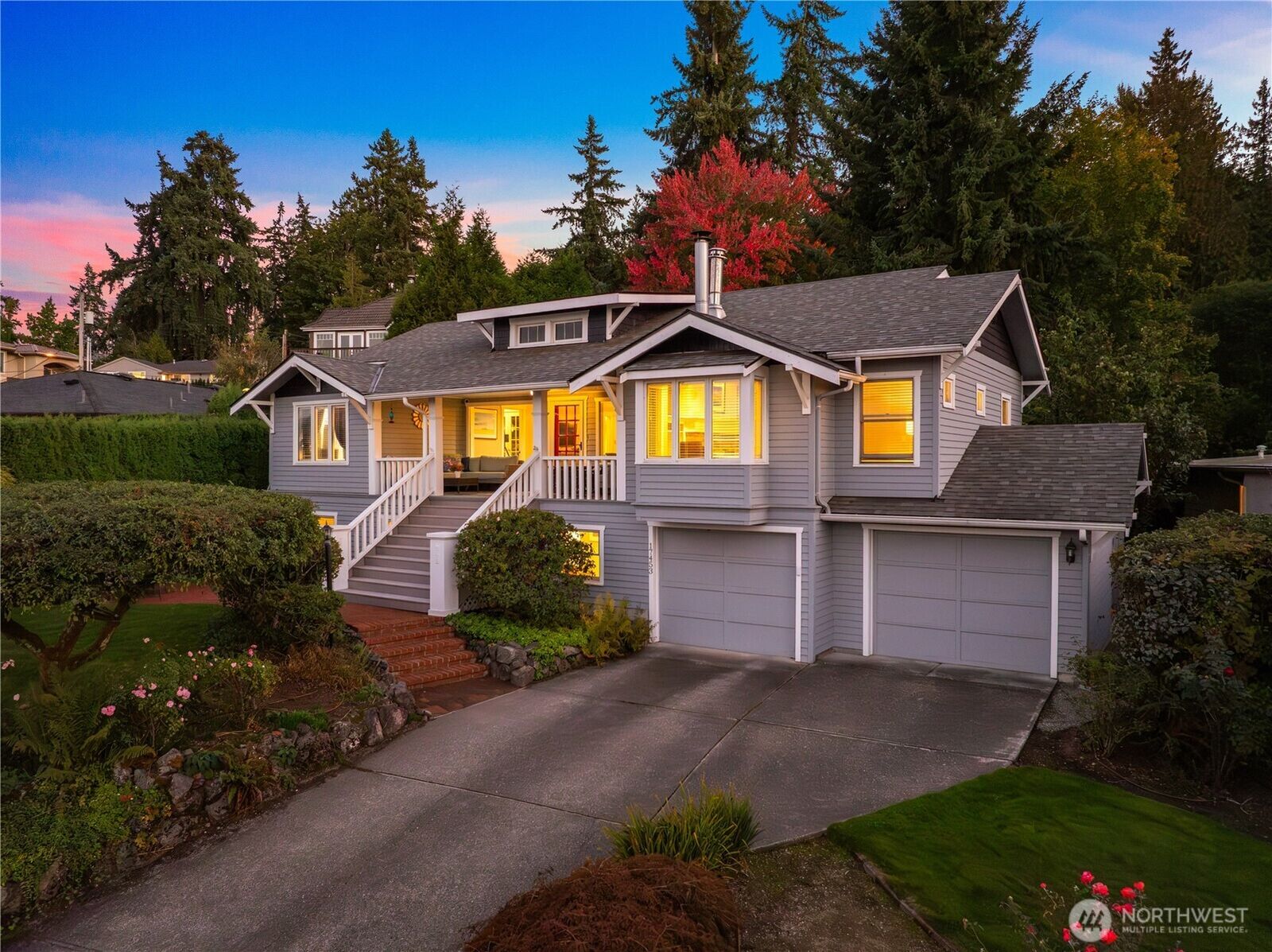 Property Photo: 17453 SE 40th Place WA 98008