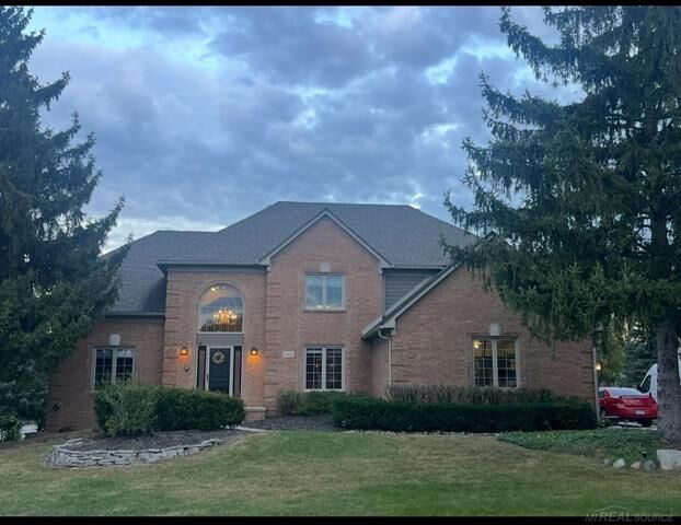 Property Photo:  54888 Ridgeview Drive  MI 48316 