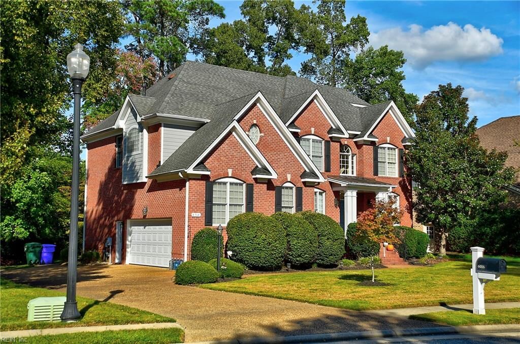 Property Photo: 6016 Spinnaker Cove Ct VA 23435