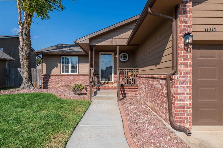 Property Photo:  11314 W Dora St  KS 67209 