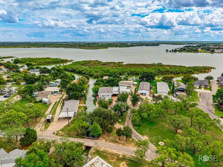 Property Photo: 1540 Loop Drive TX 76904