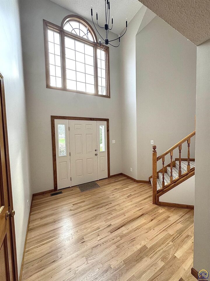 Property Photo: 4313 SW Stone Ave KS 66610