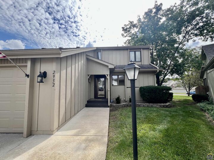 Property Photo: 2952 SW Woodstock Ln KS 66614