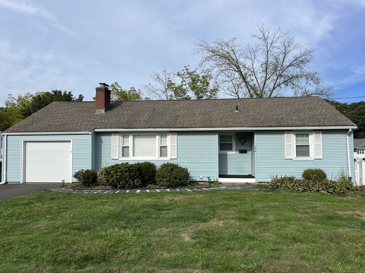 26 York Road  Berlin CT 06037 photo