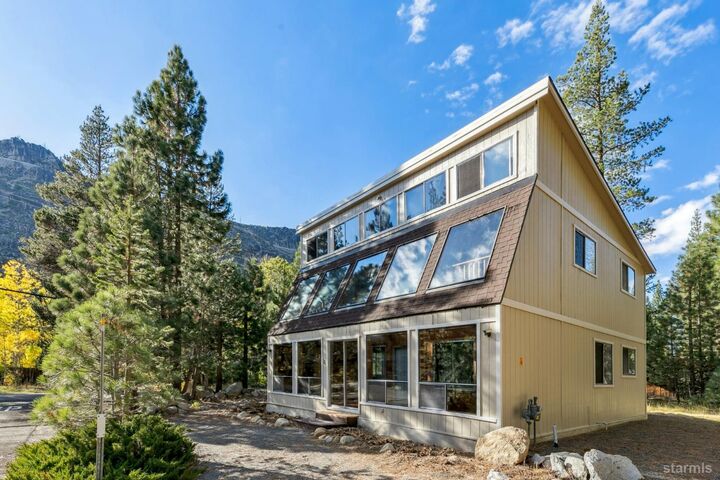 Property Photo: 993 Woodchuck Court CA 96150