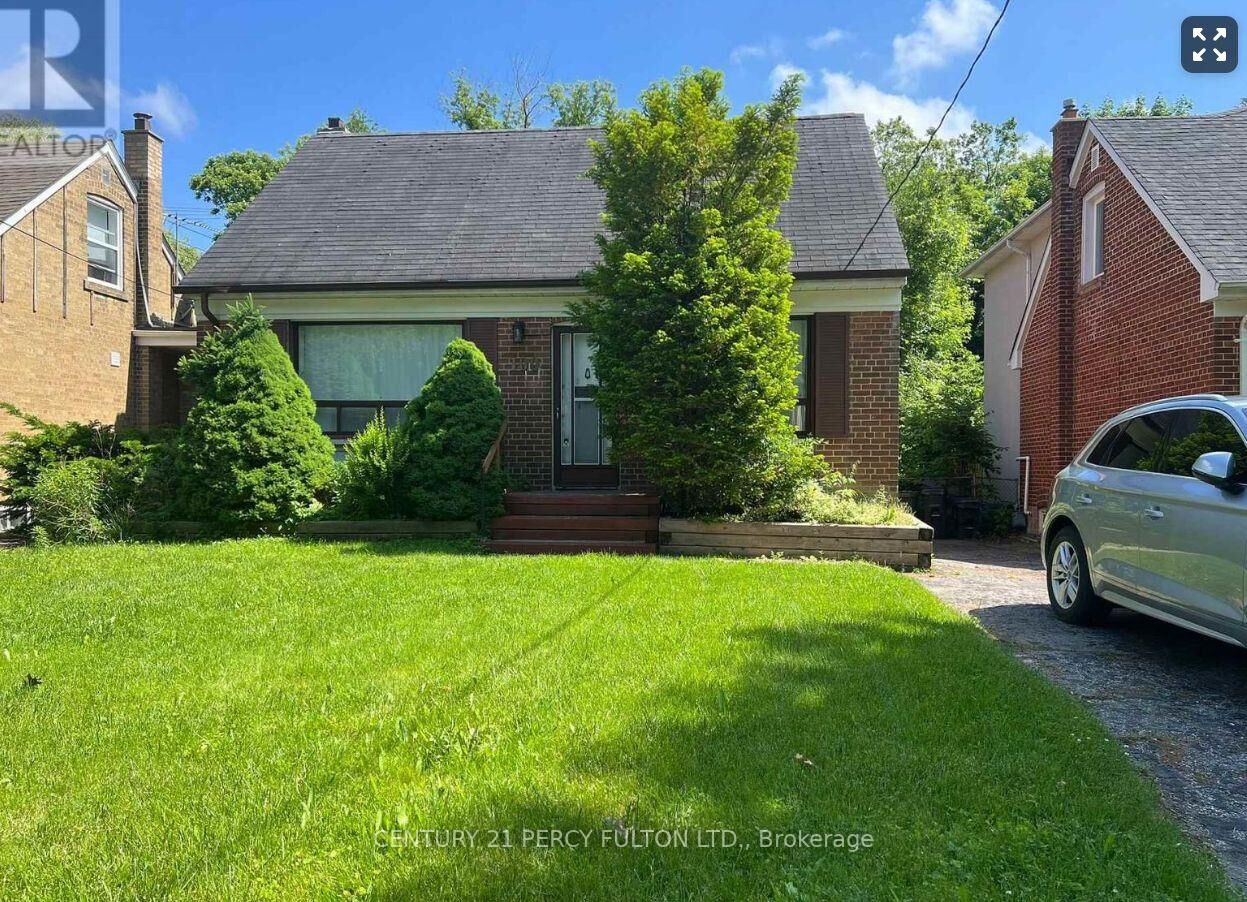 Property Photo: 109 Norton Avenue ON M2N 4A4