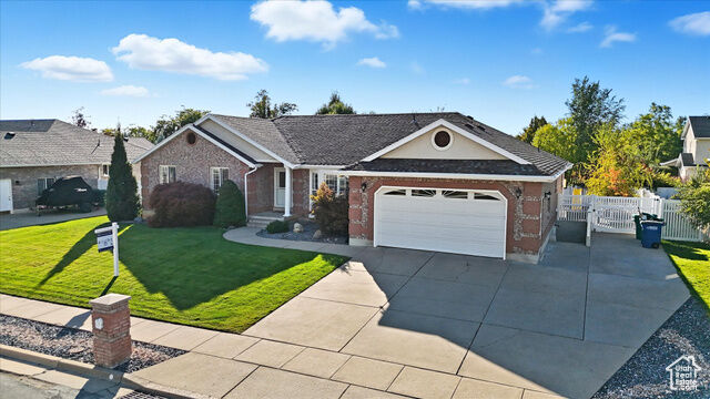 Property Photo: 1283 N 2575 E UT 84040