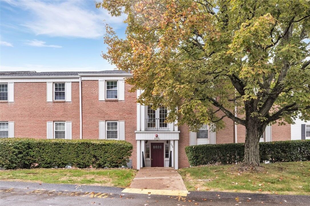 Property Photo:  205 Camelot  PA 15237 