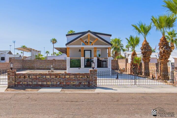 Property Photo:  13361 E 50 Dr  AZ 85367 