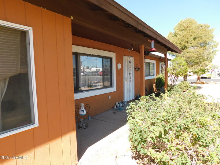 Property Photo:  110 S Palo Verde Drive  AZ 85120 