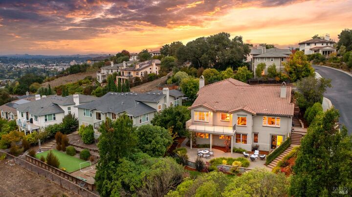 Property Photo:  5 Troon Terrace  CA 94952