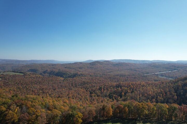 Property Photo: 185 Gerber Daisy Trail WV 25918