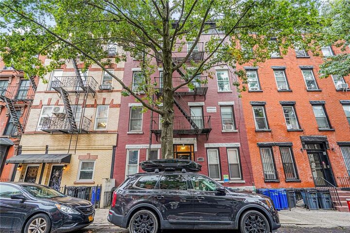 Property Photo:  238 Sackett Street  NY 11231 