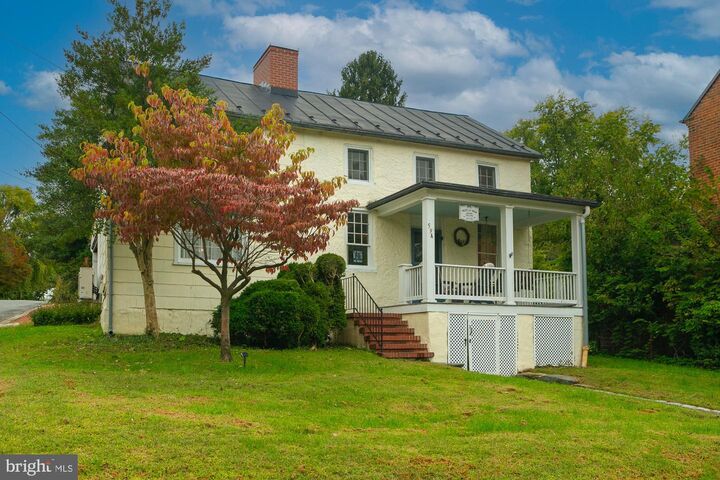 594 W Washington Street  Harpers Ferry WV 25425 photo