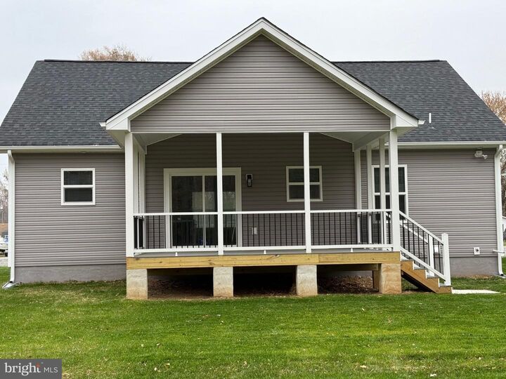 Property Photo:  209 Holly Way  VA 22443 