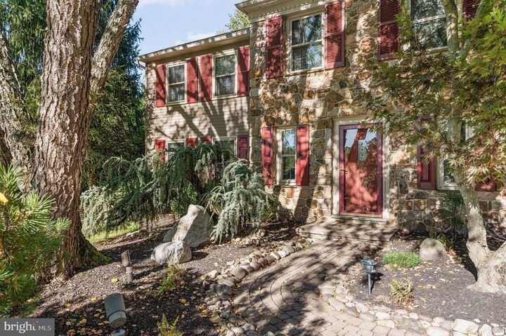 Property Photo: 560 Woodford Road PA 19454