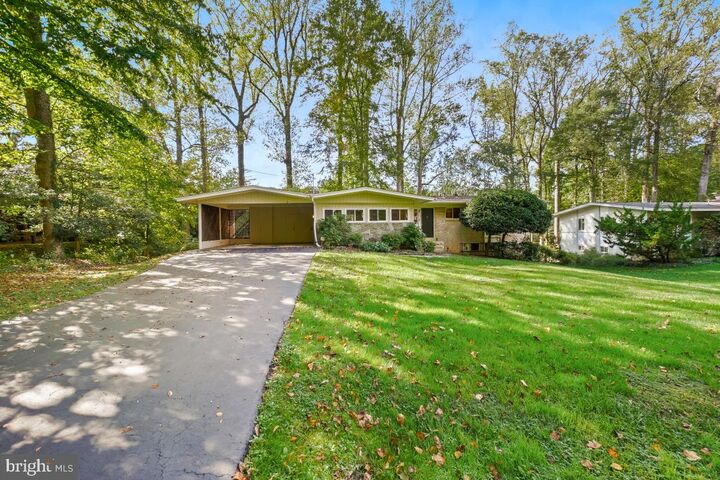 Property Photo: 9012 Honeybee Lane MD 20817