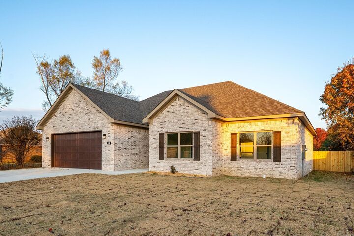 Property Photo: 13 Hummingbird Drive AR 72173