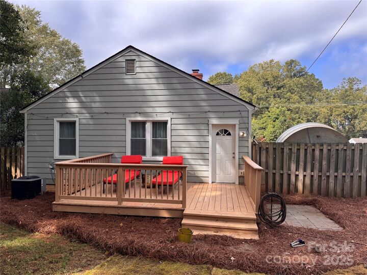 Property Photo: 3112 Rush Avenue NC 28208
