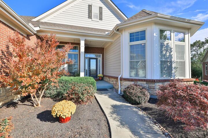 Property Photo: 458 Maple Ridge Court OH 45244